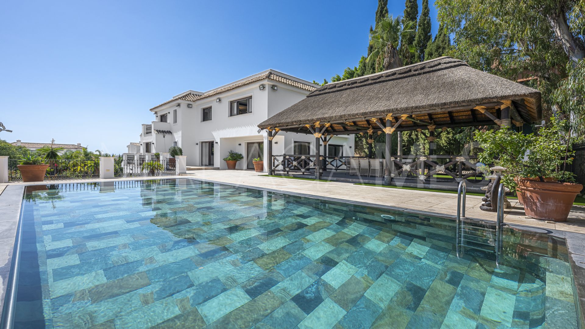 Villa for sale in El Herrojo