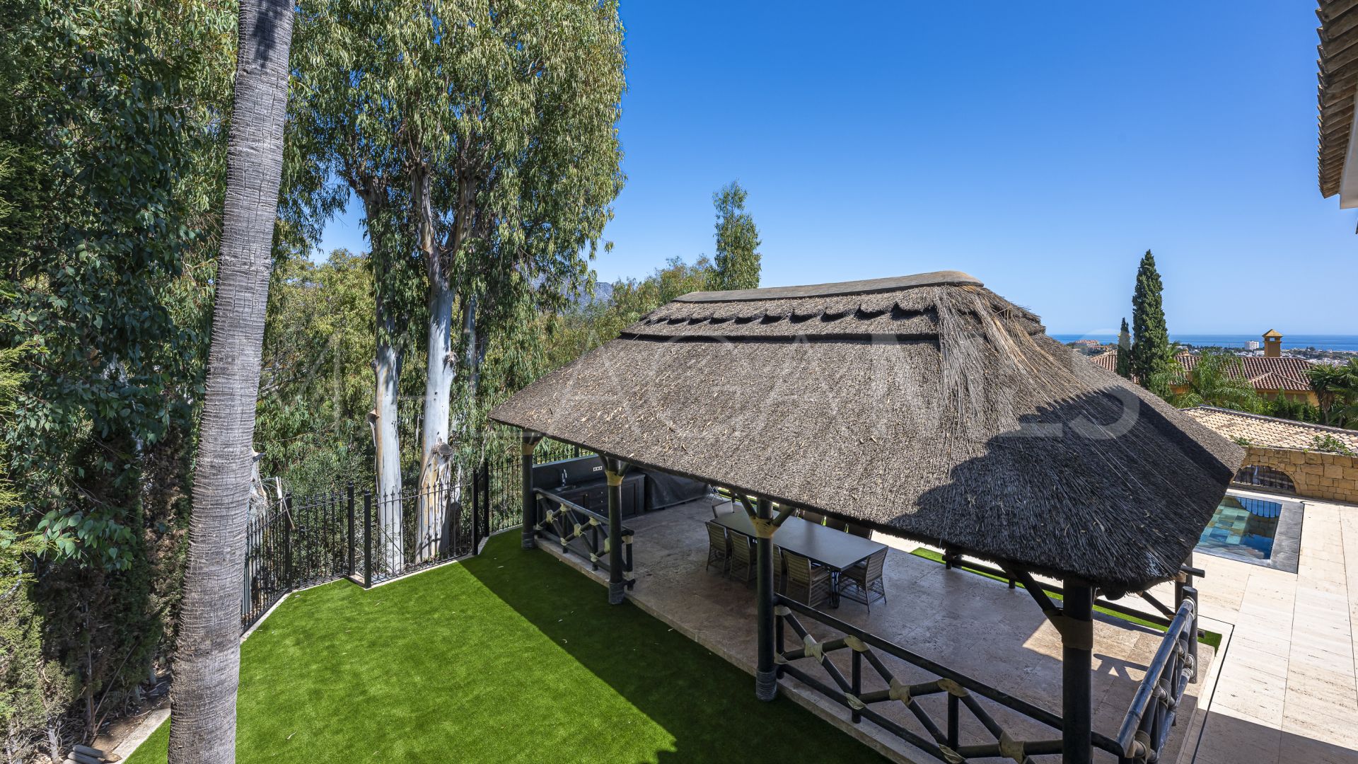 Villa for sale in El Herrojo