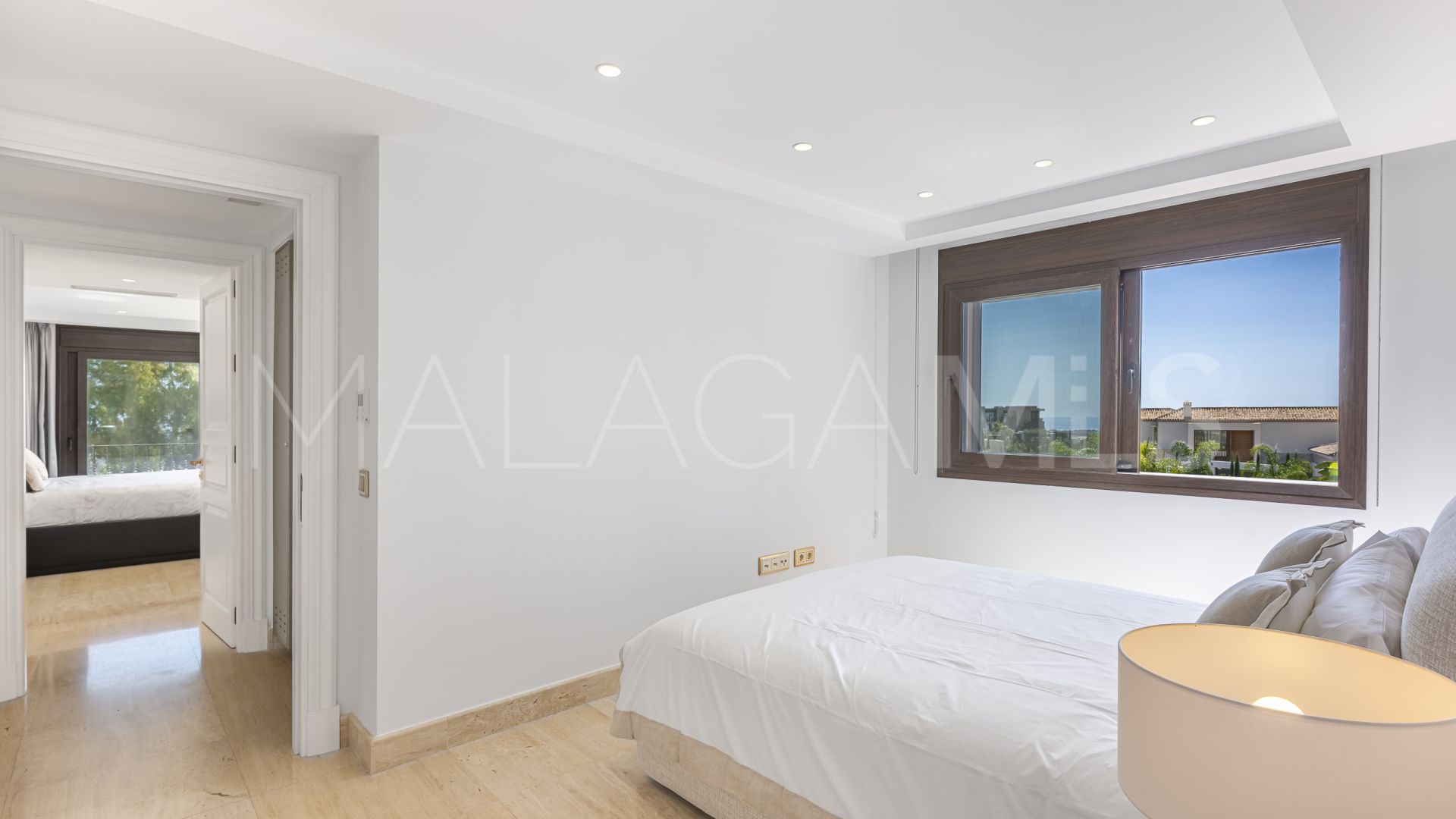 Villa for sale in El Herrojo