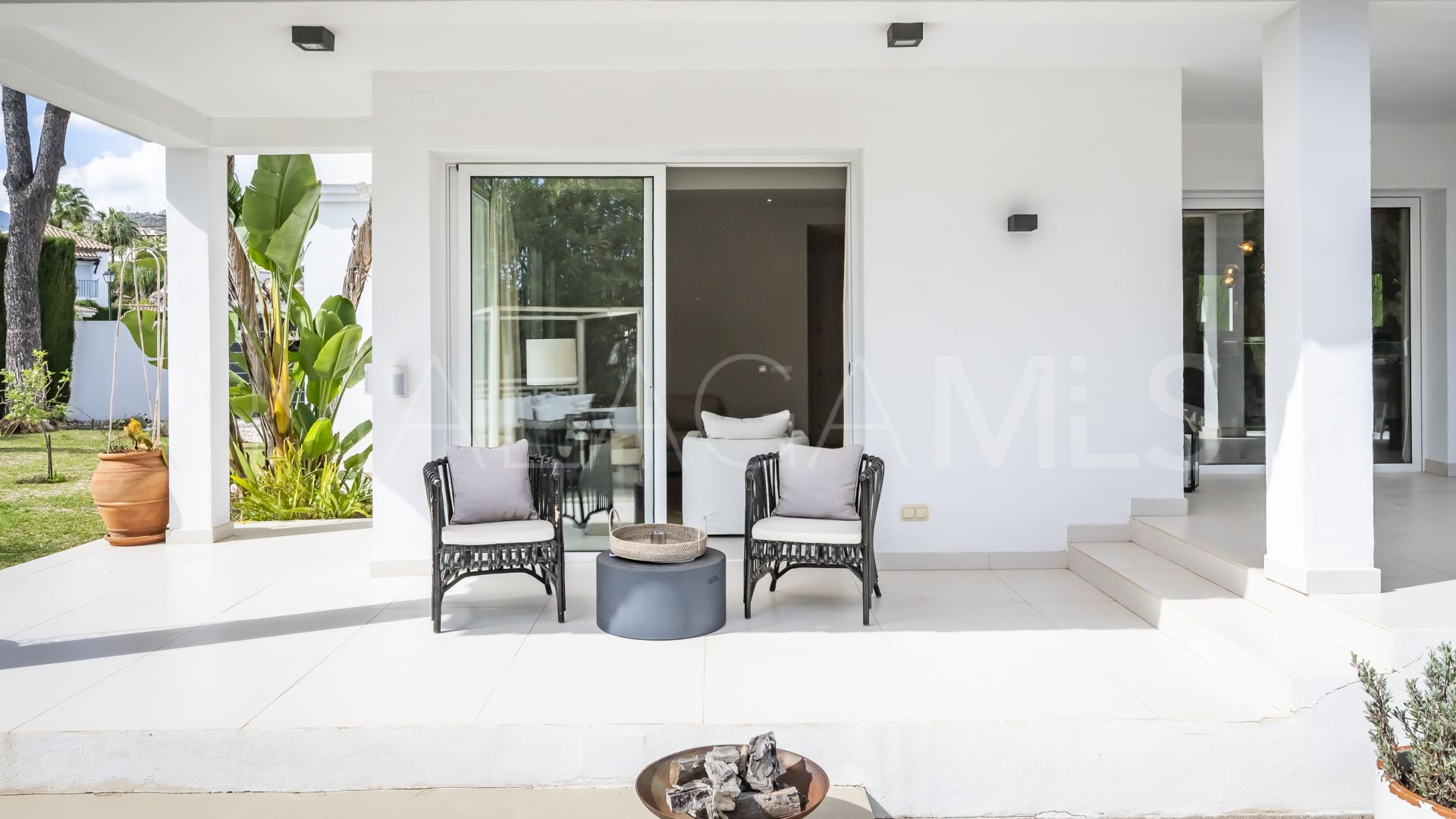 4 bedrooms villa for sale in Marbella Country Club