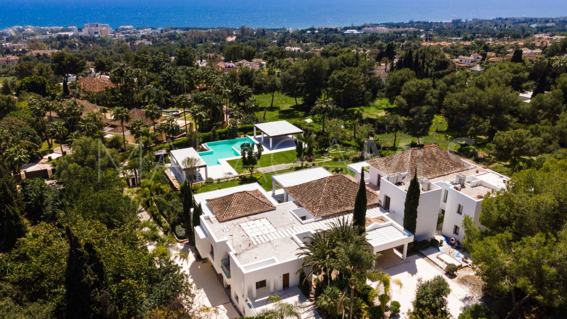 Mansion for sale in La Quinta de Sierra Blanca