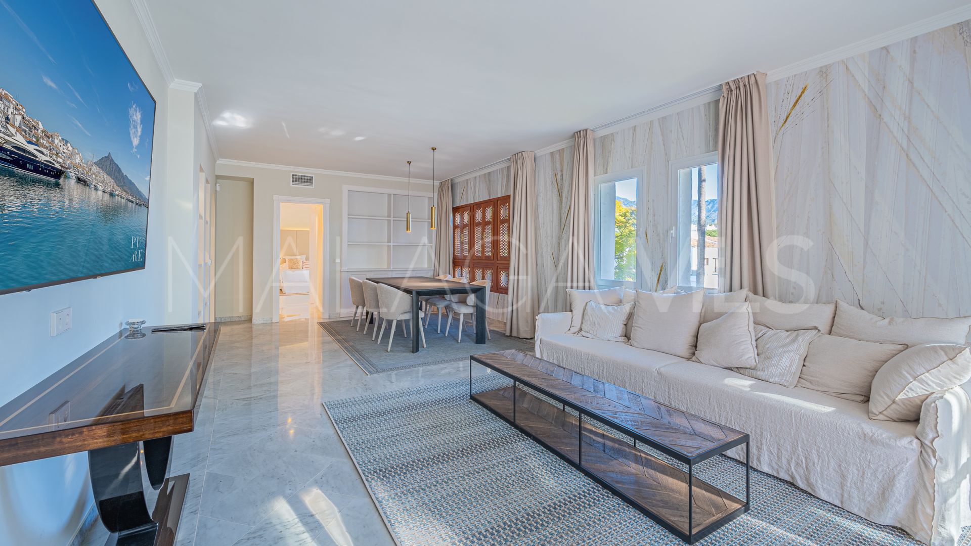 Buy duplex penthouse in Marina Puente Romano