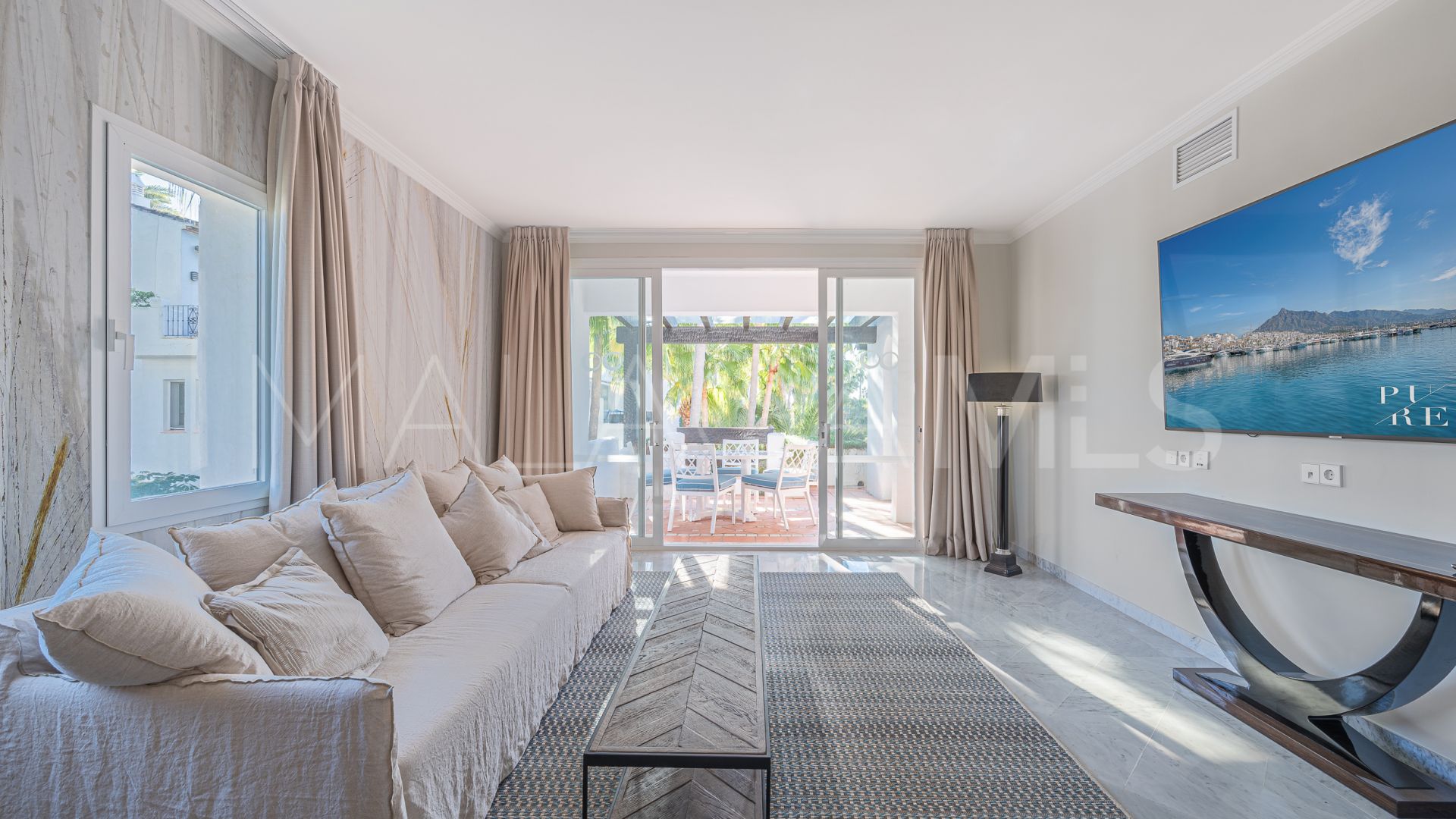 Buy duplex penthouse in Marina Puente Romano