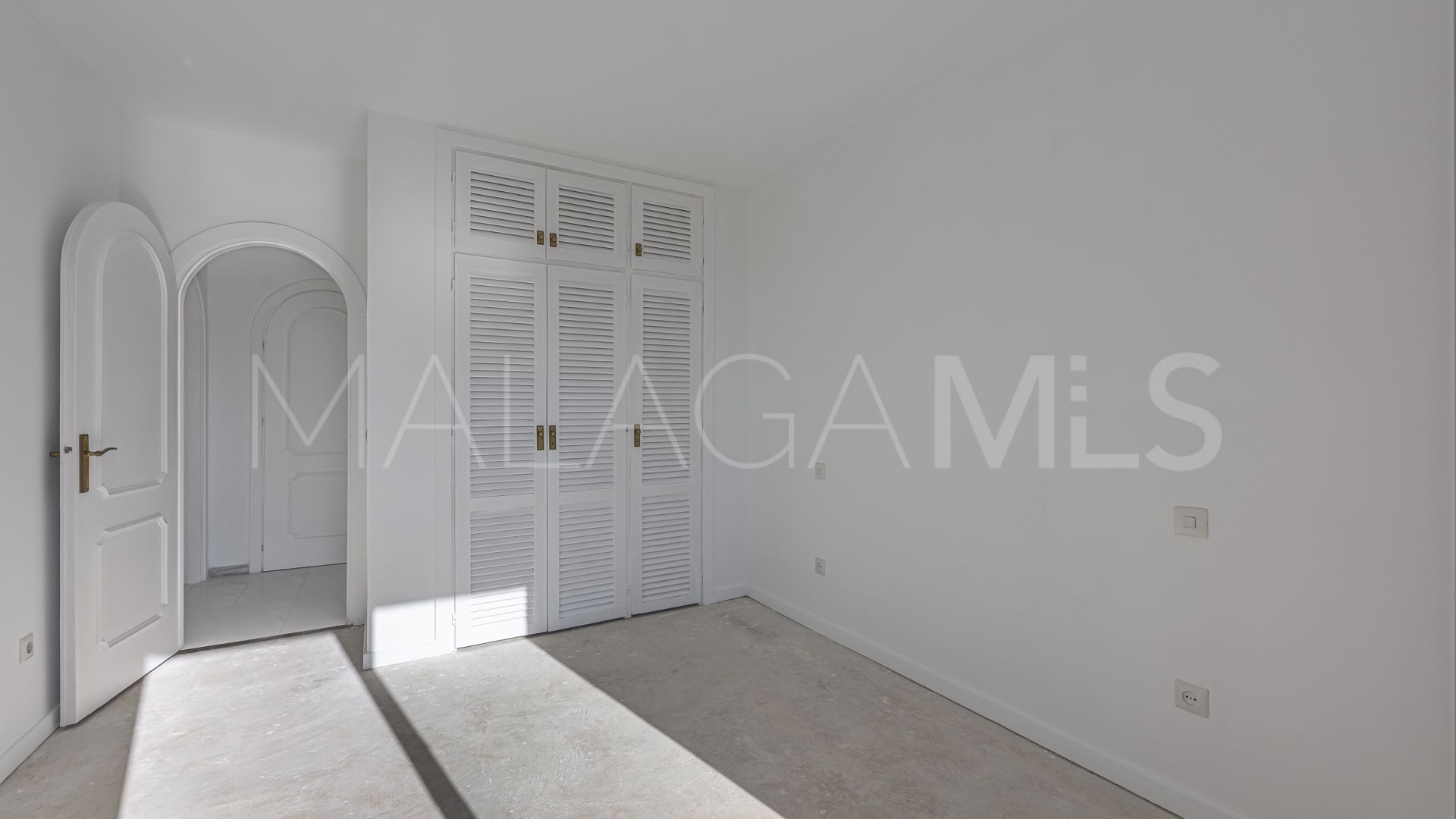 Maison de ville for sale in Cabopino