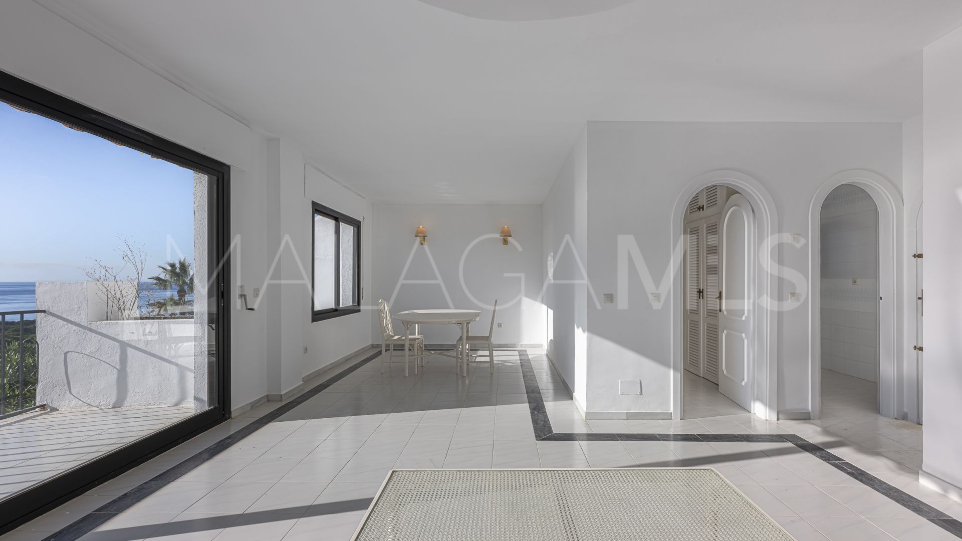 Maison de ville for sale in Cabopino