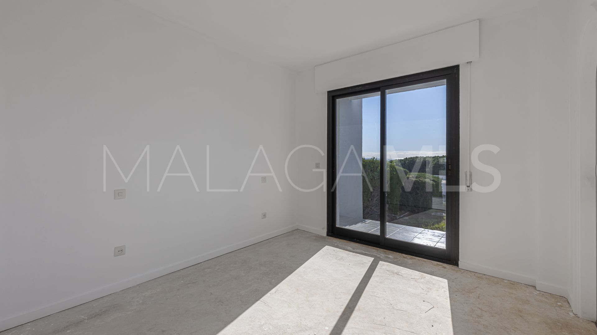 Maison de ville for sale in Cabopino