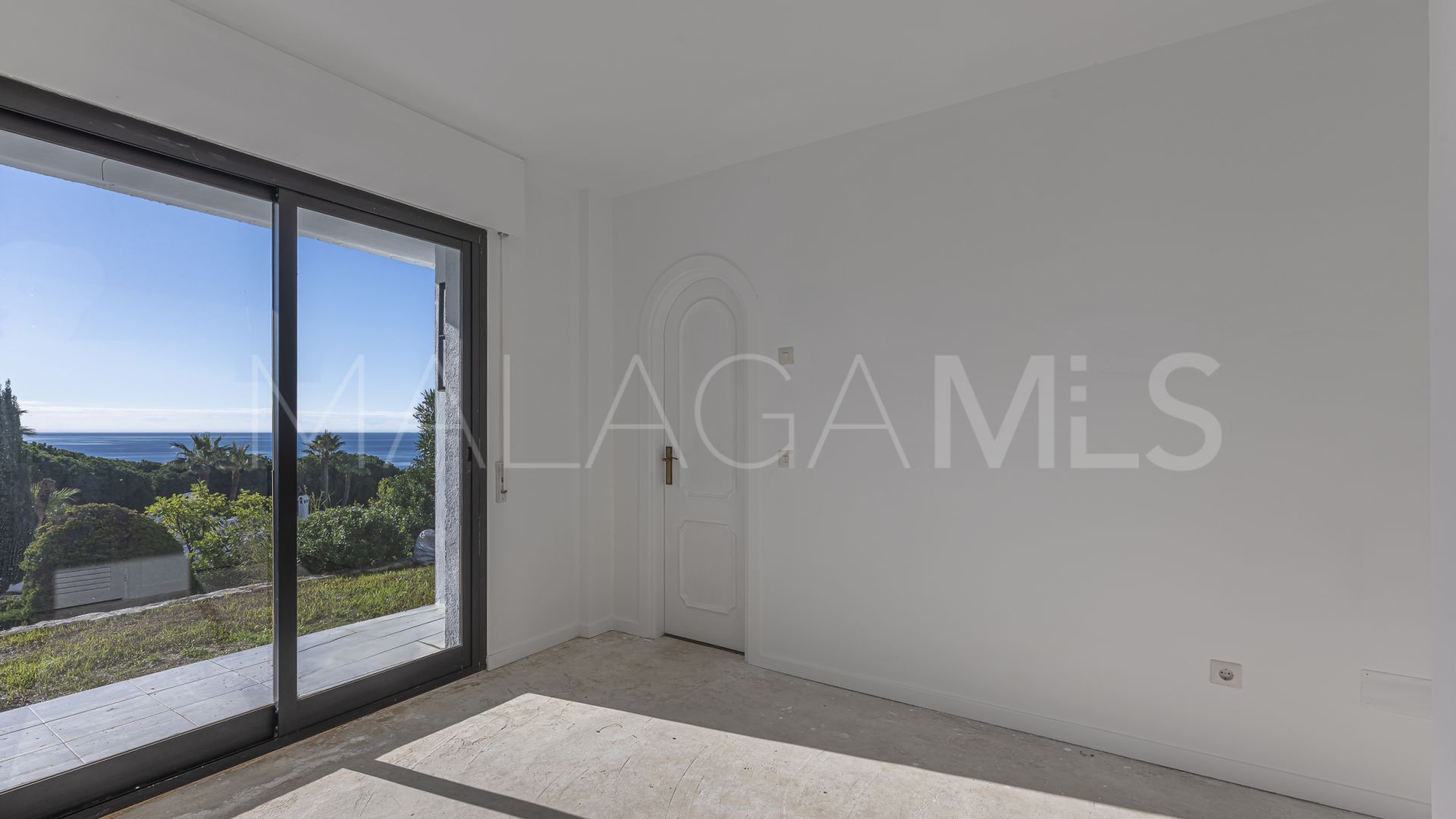 Maison de ville for sale in Cabopino