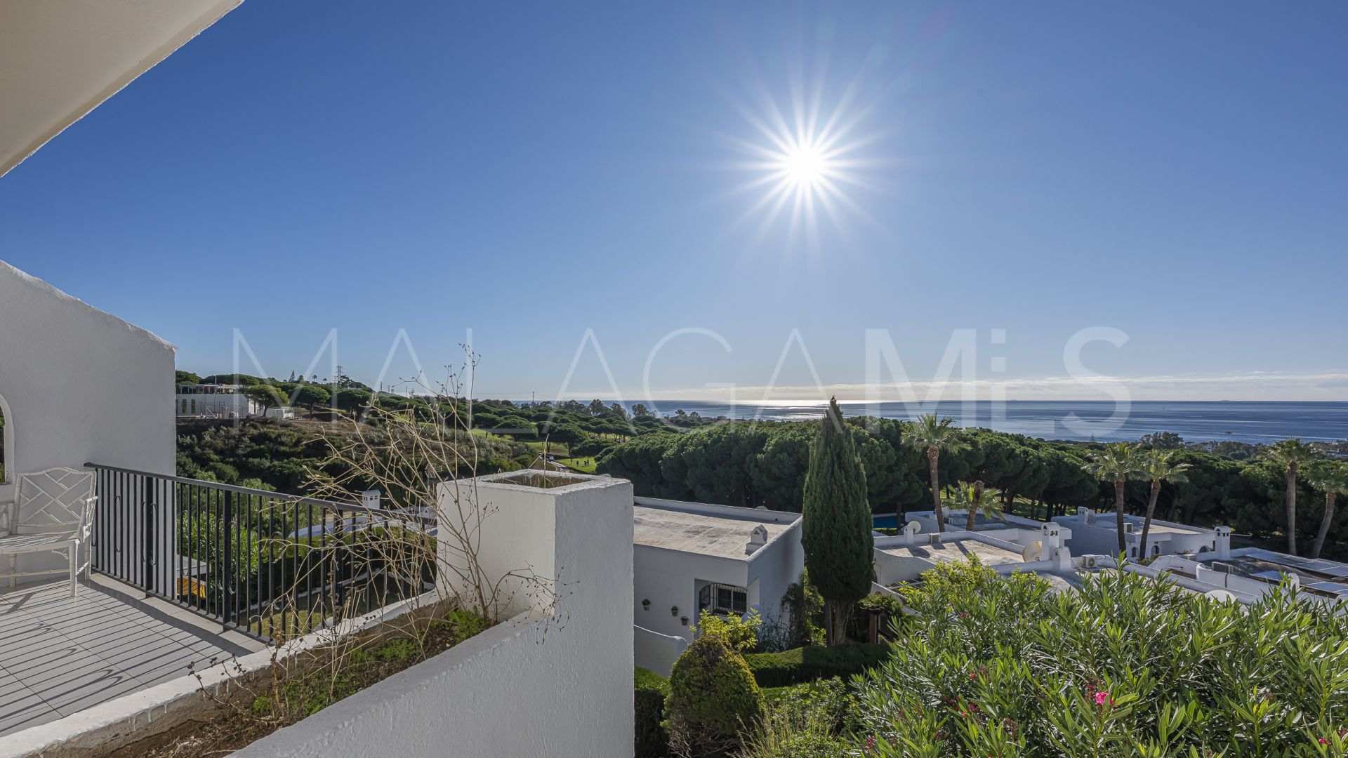 Maison de ville for sale in Cabopino