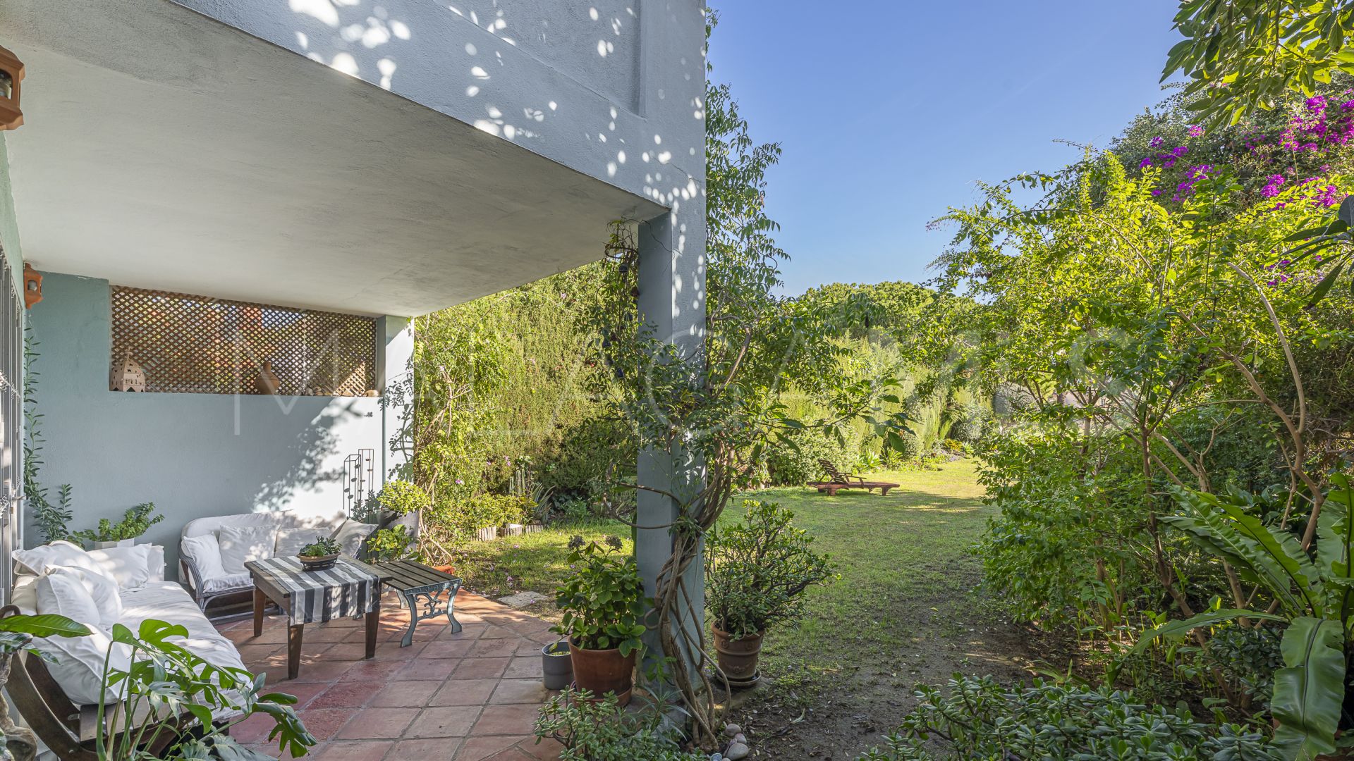 Town house for sale in Guadalmina Alta with 3 bedrooms