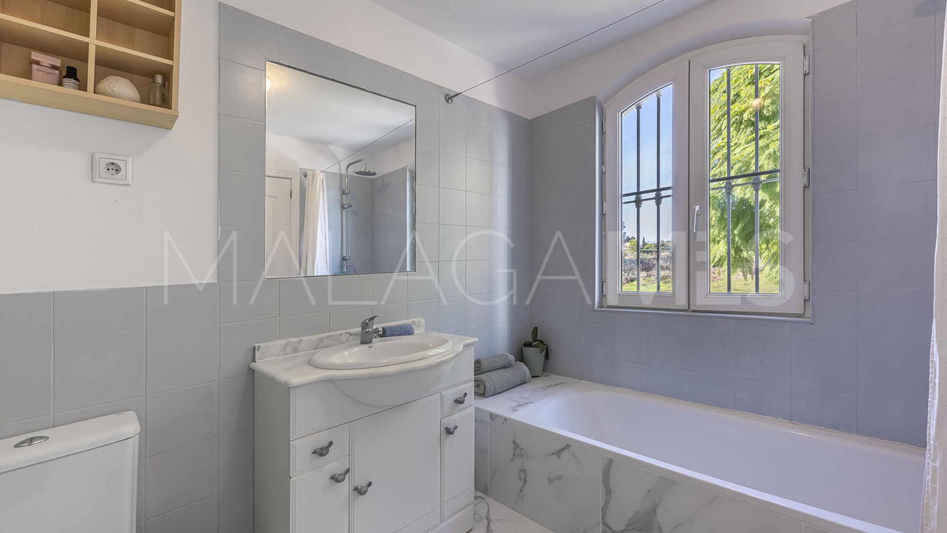 Town house for sale in Guadalmina Alta with 3 bedrooms