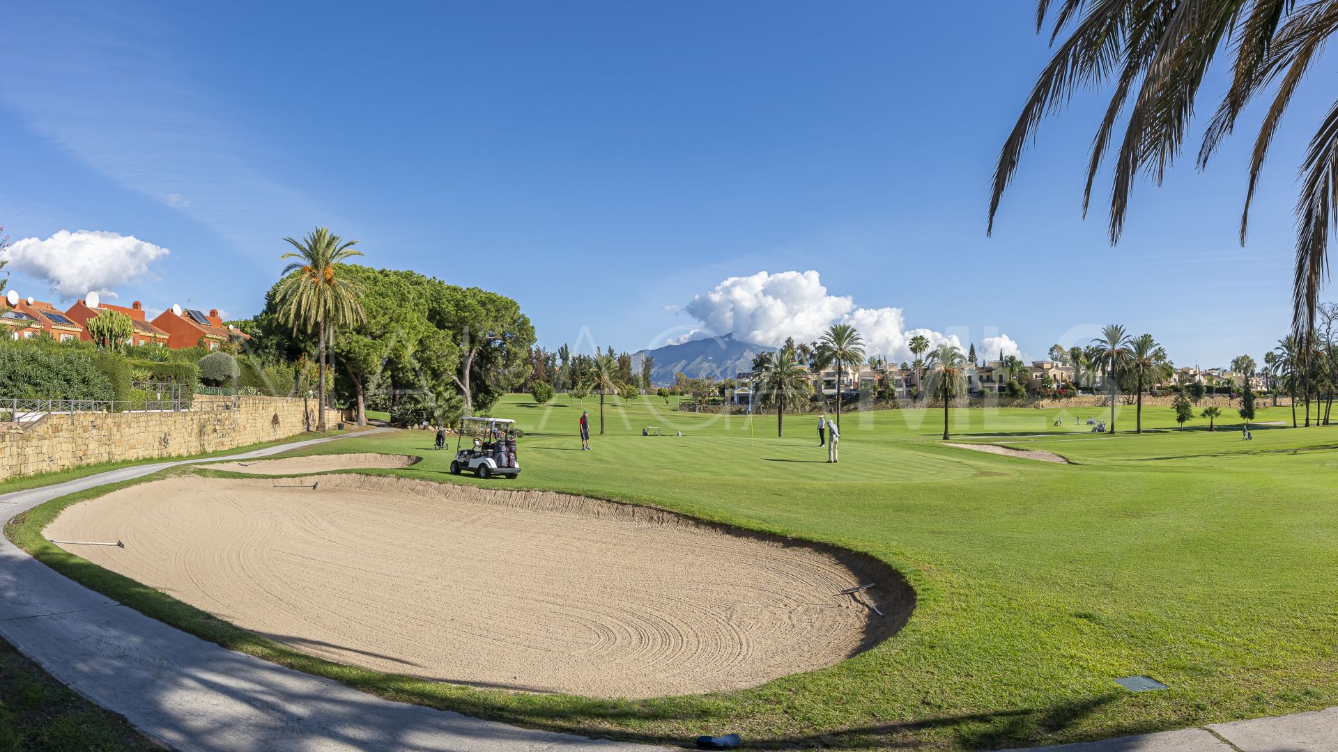 Town house for sale in Guadalmina Alta with 3 bedrooms