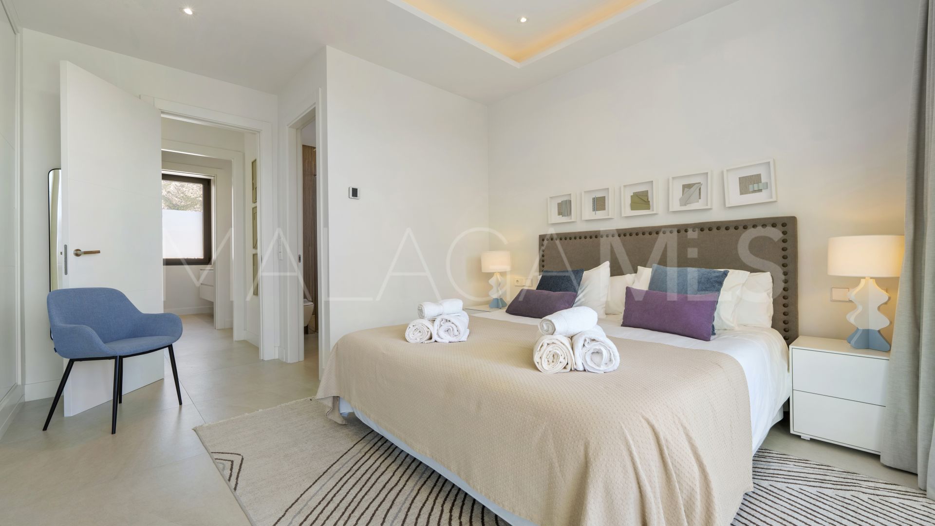 Villa for sale in Altos de Puente Romano