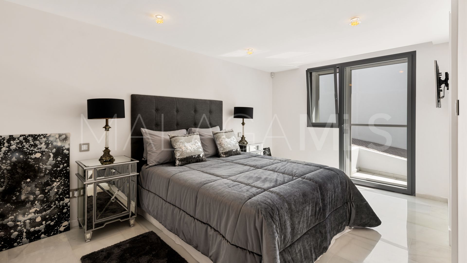 Villa for sale in La Cerquilla de 6 bedrooms