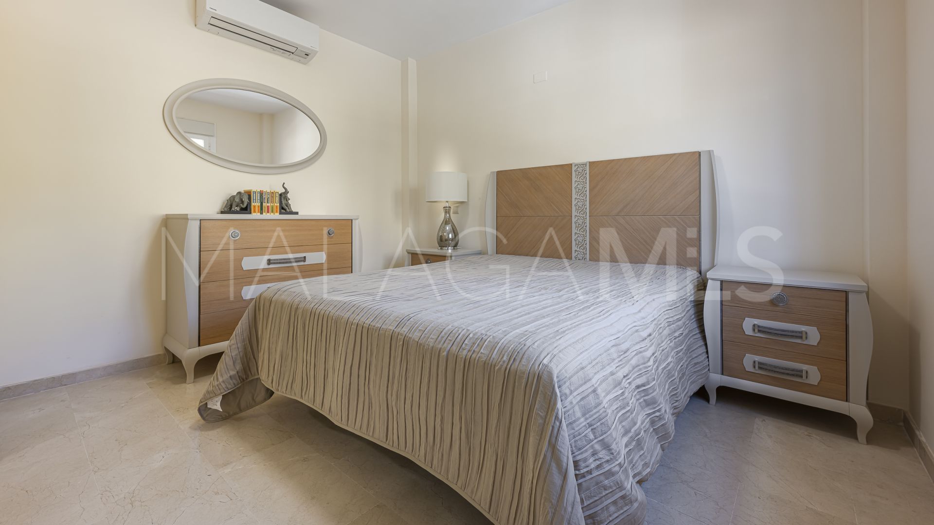 For sale town house in Riviera del Sol with 3 bedrooms