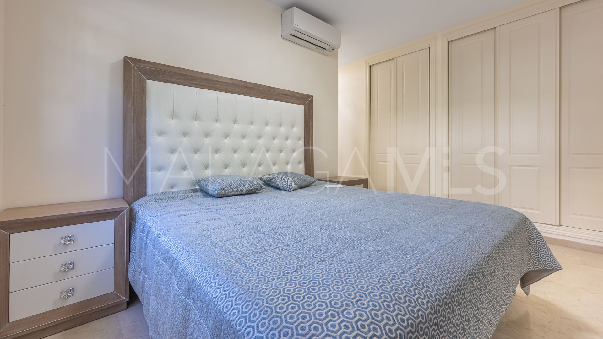 For sale town house in Riviera del Sol with 3 bedrooms