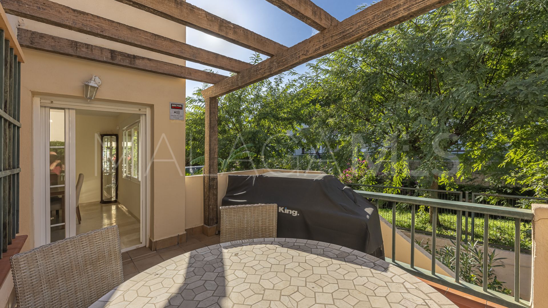 For sale town house in Riviera del Sol with 3 bedrooms