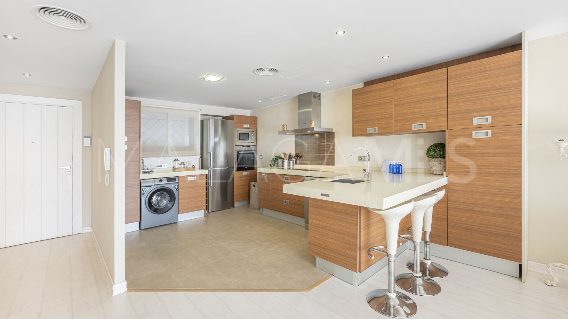 Wohnung for sale in Marbella - Puerto Banus