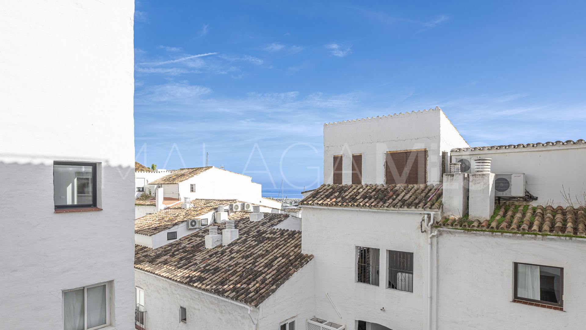 Wohnung for sale in Marbella - Puerto Banus