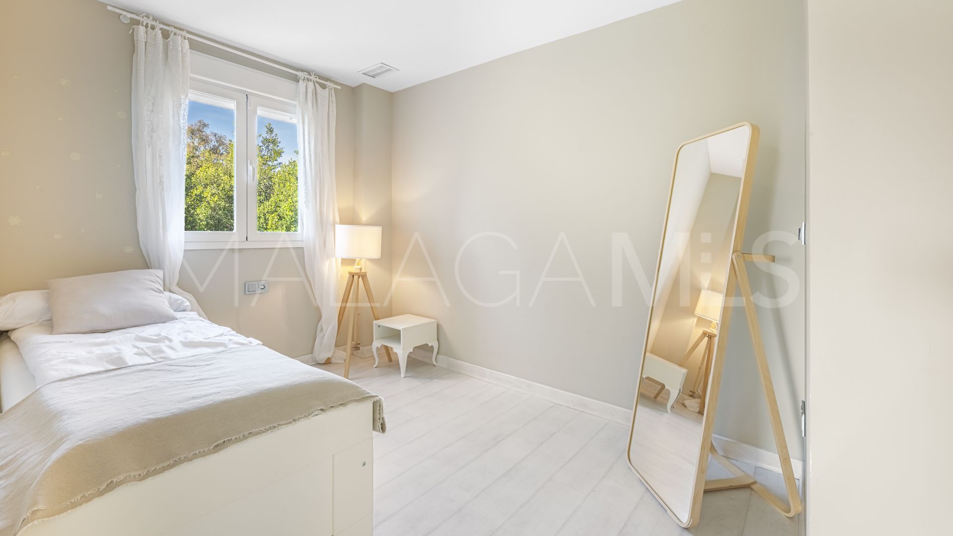 Wohnung for sale in Marbella - Puerto Banus