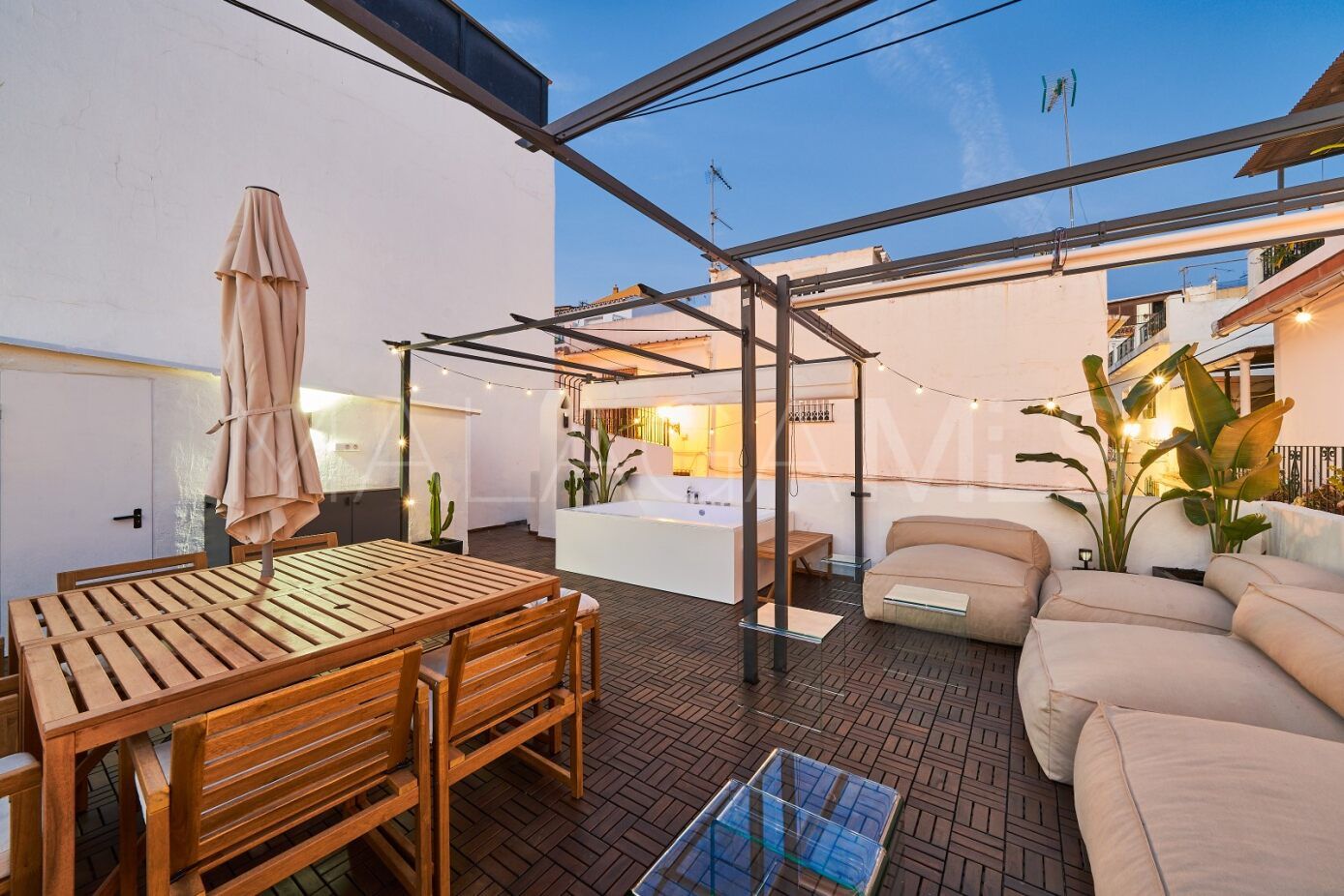 Reihenhaus for sale in Casco antiguo