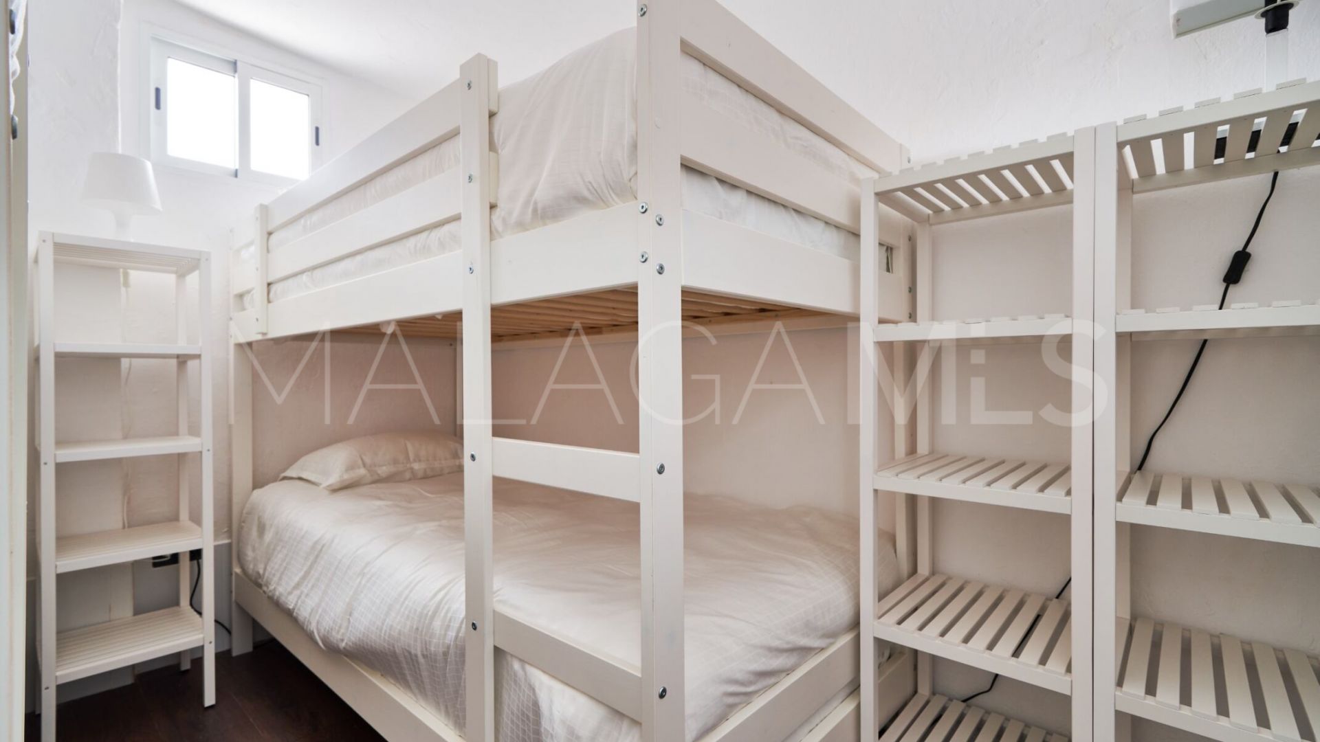 Reihenhaus for sale in Casco antiguo