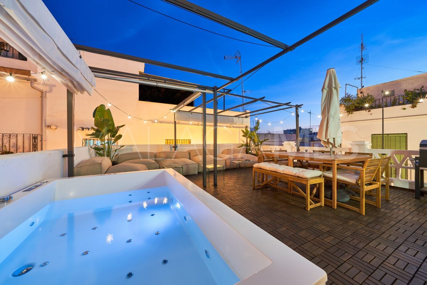 Reihenhaus for sale in Casco antiguo