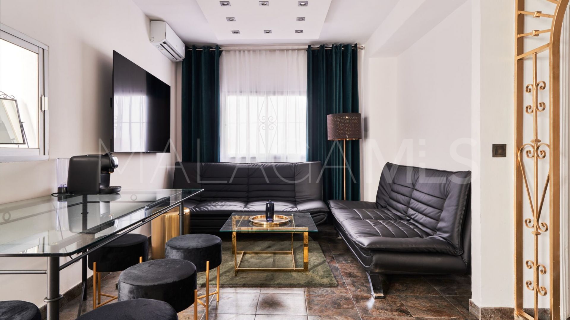 Reihenhaus for sale in Casco antiguo