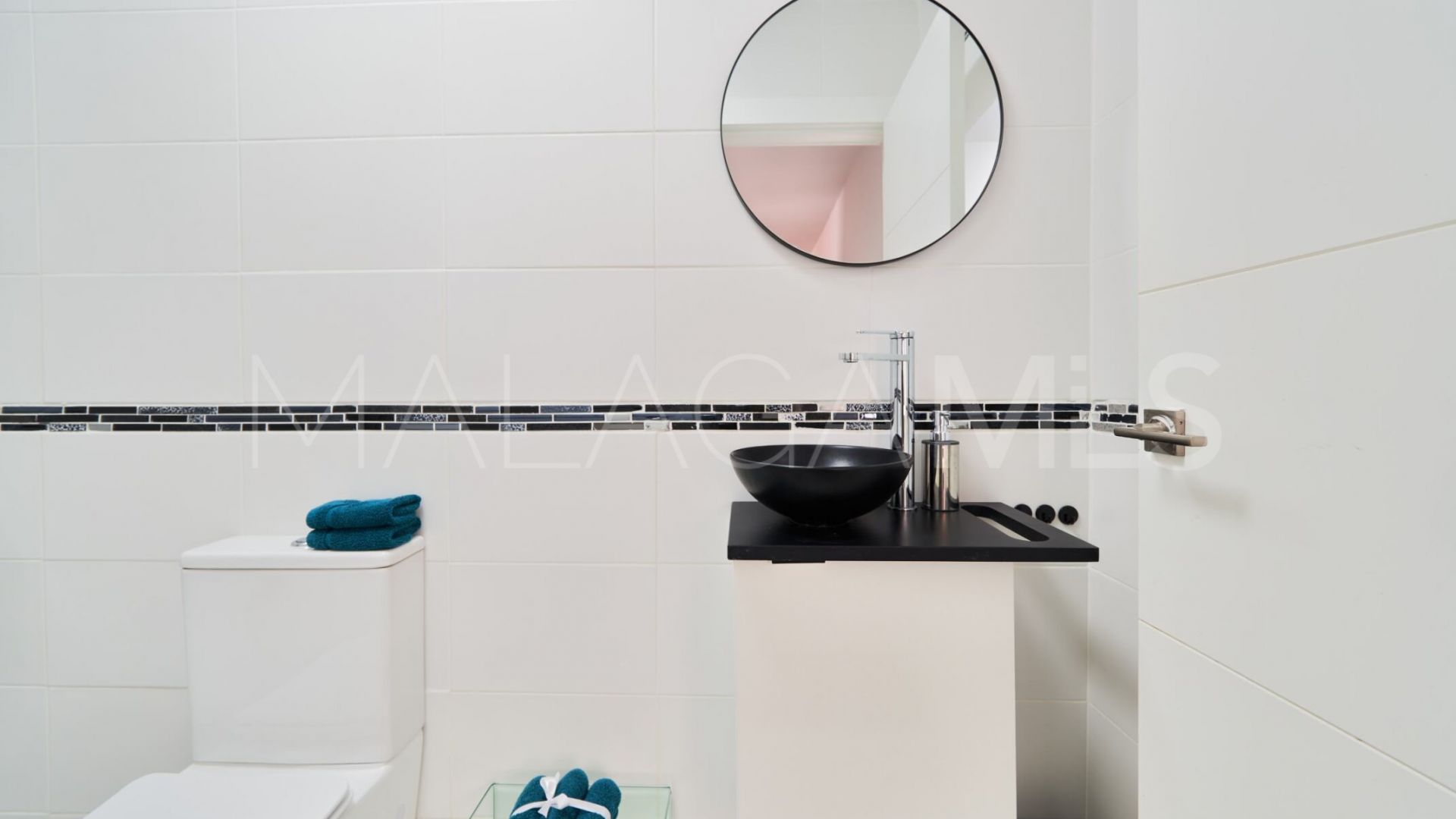 Reihenhaus for sale in Casco antiguo