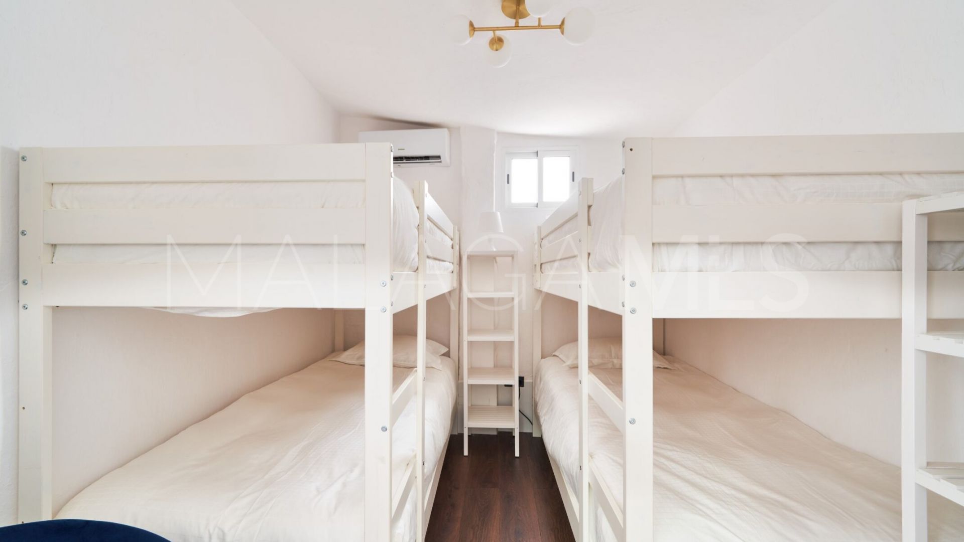 Reihenhaus for sale in Casco antiguo