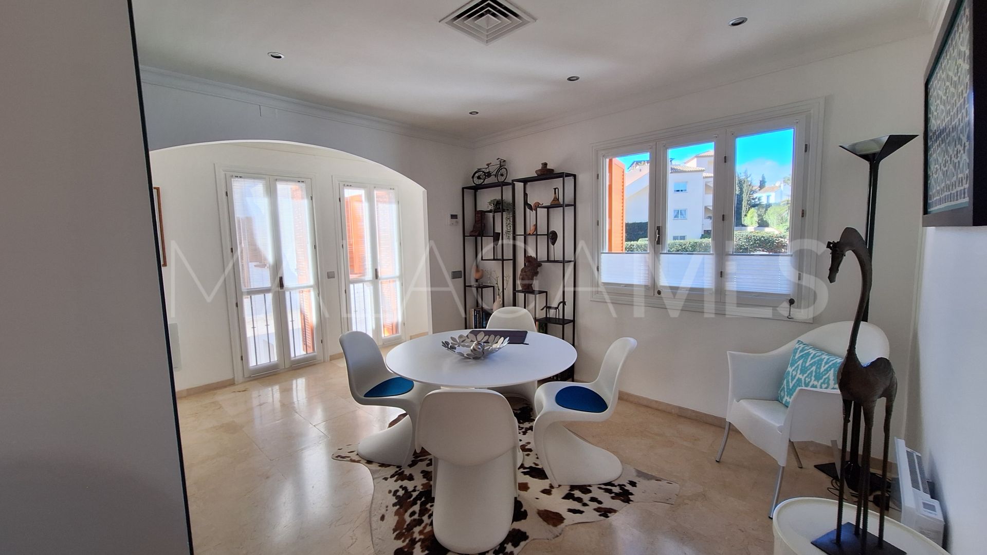 Penthaus for sale in Le Village