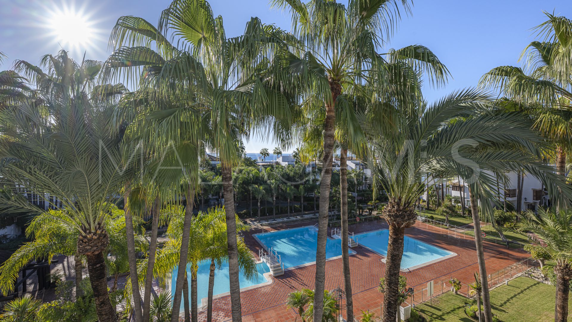 Tvåvånings takvåning for sale in Marina Puente Romano