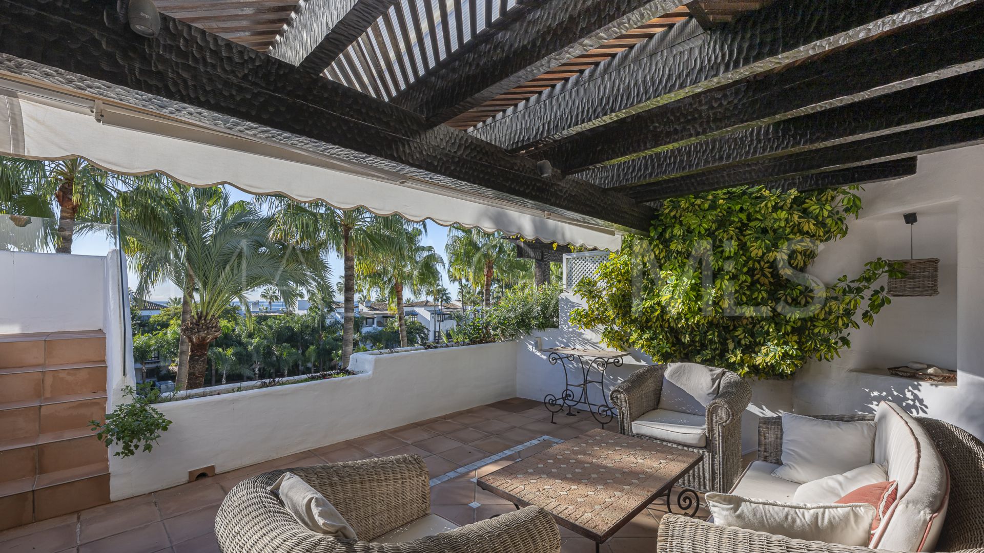 Tvåvånings takvåning for sale in Marina Puente Romano