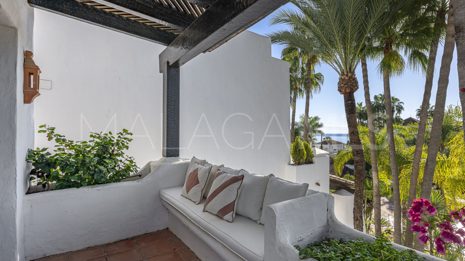 Tvåvånings takvåning for sale in Marina Puente Romano