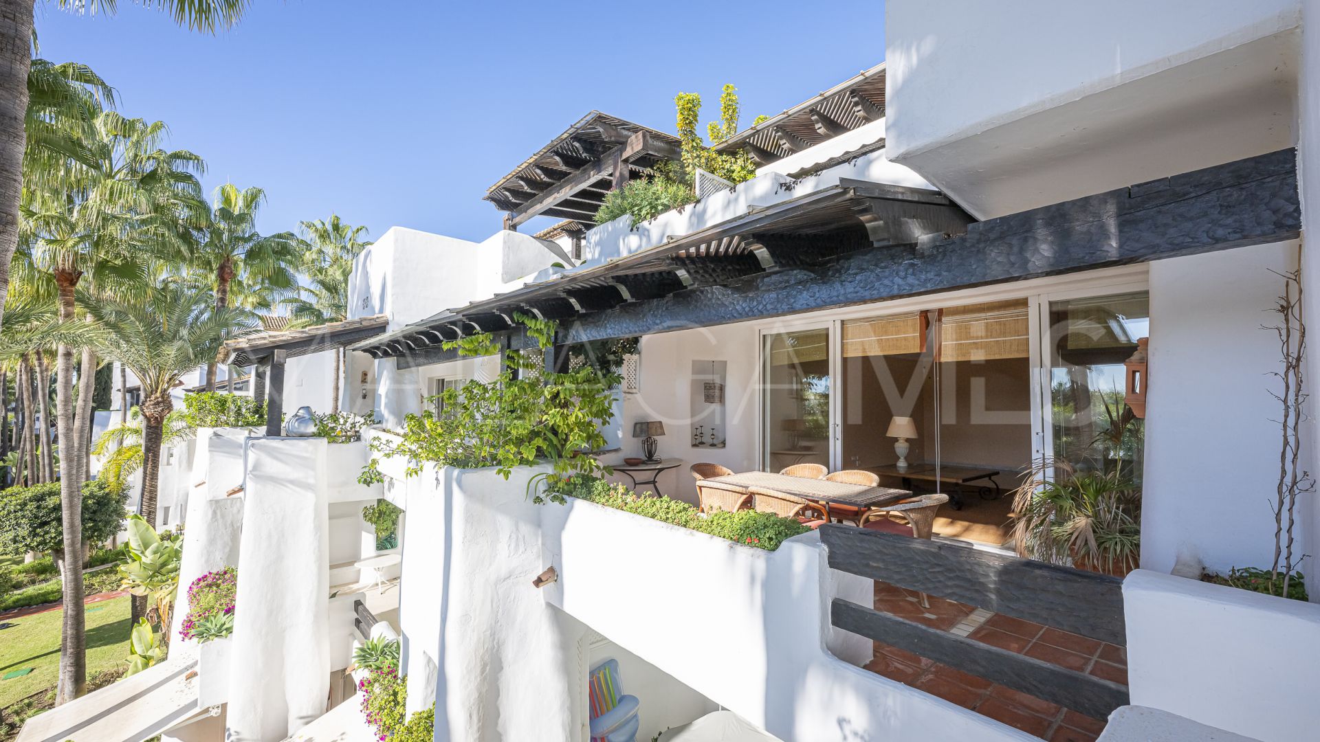 Tvåvånings takvåning for sale in Marina Puente Romano