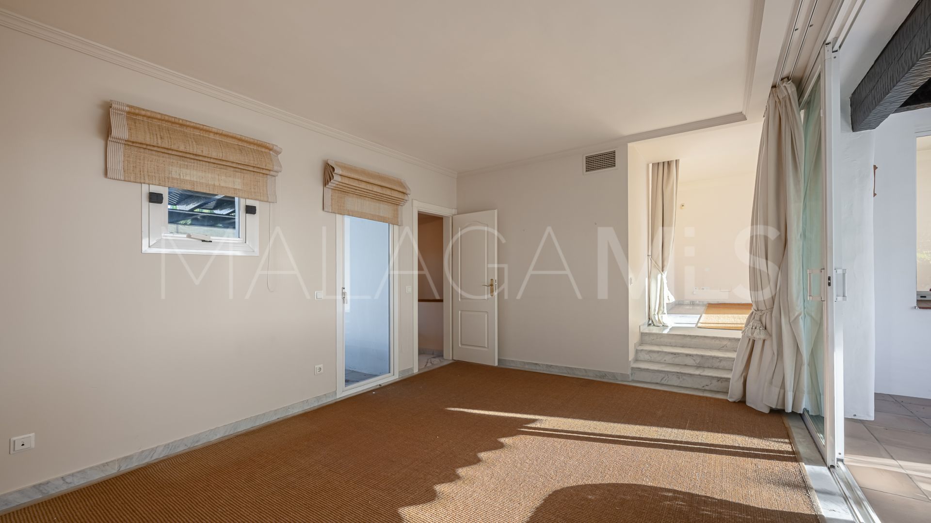 Tvåvånings takvåning for sale in Marina Puente Romano