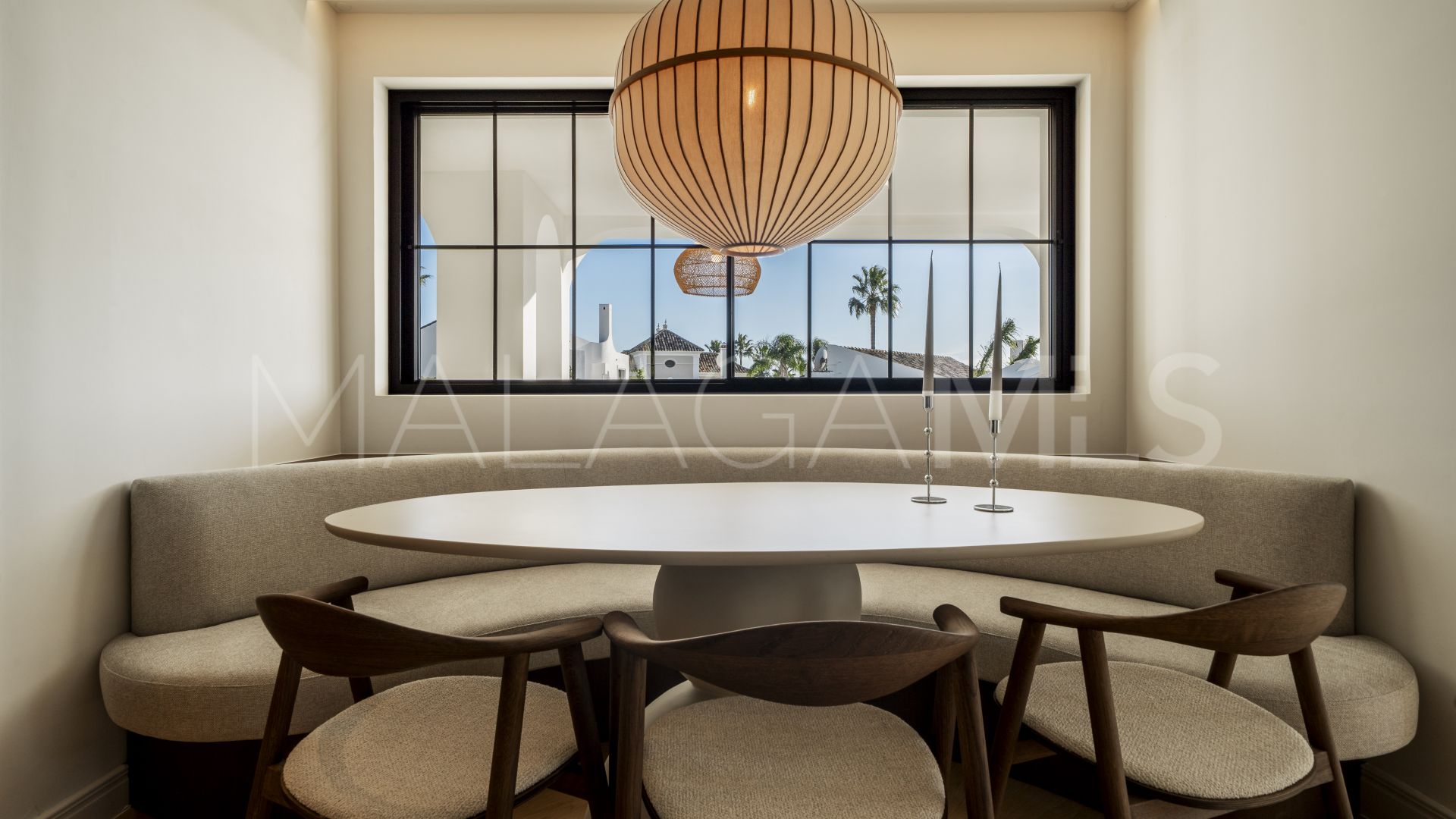 Nueva Andalucia 5 bedrooms villa for sale