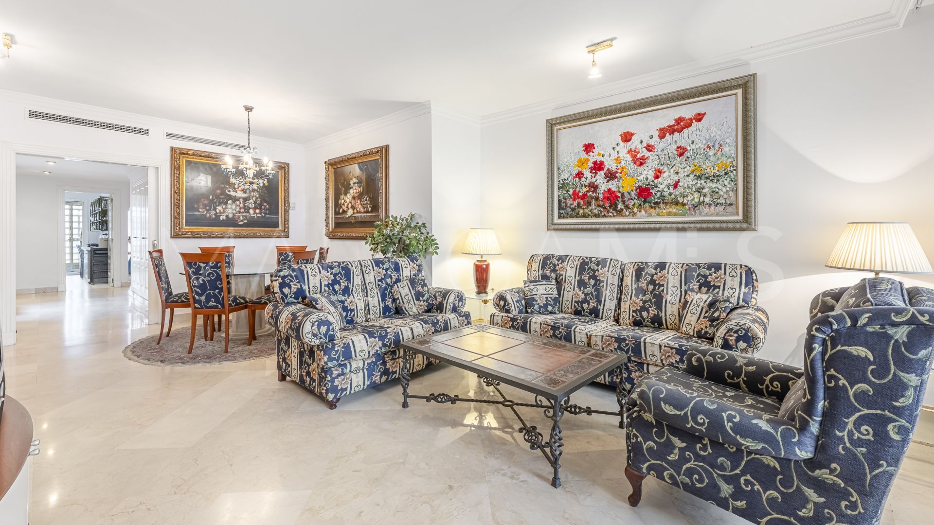 Apartamento for sale with 2 bedrooms in Marbella - Puerto Banus