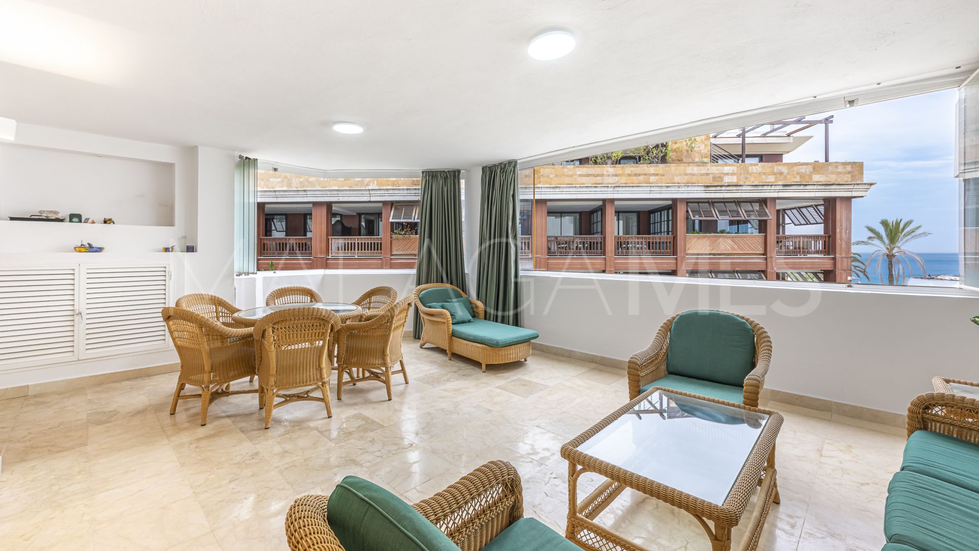 Apartamento for sale with 2 bedrooms in Marbella - Puerto Banus