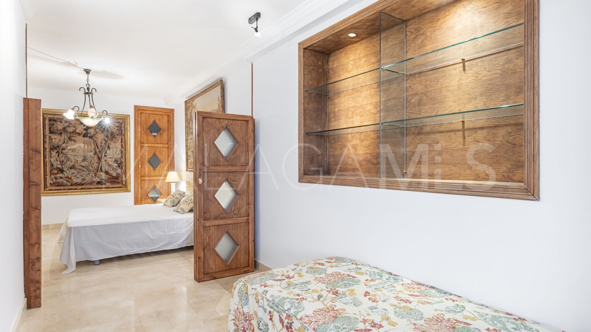 Apartamento for sale with 2 bedrooms in Marbella - Puerto Banus