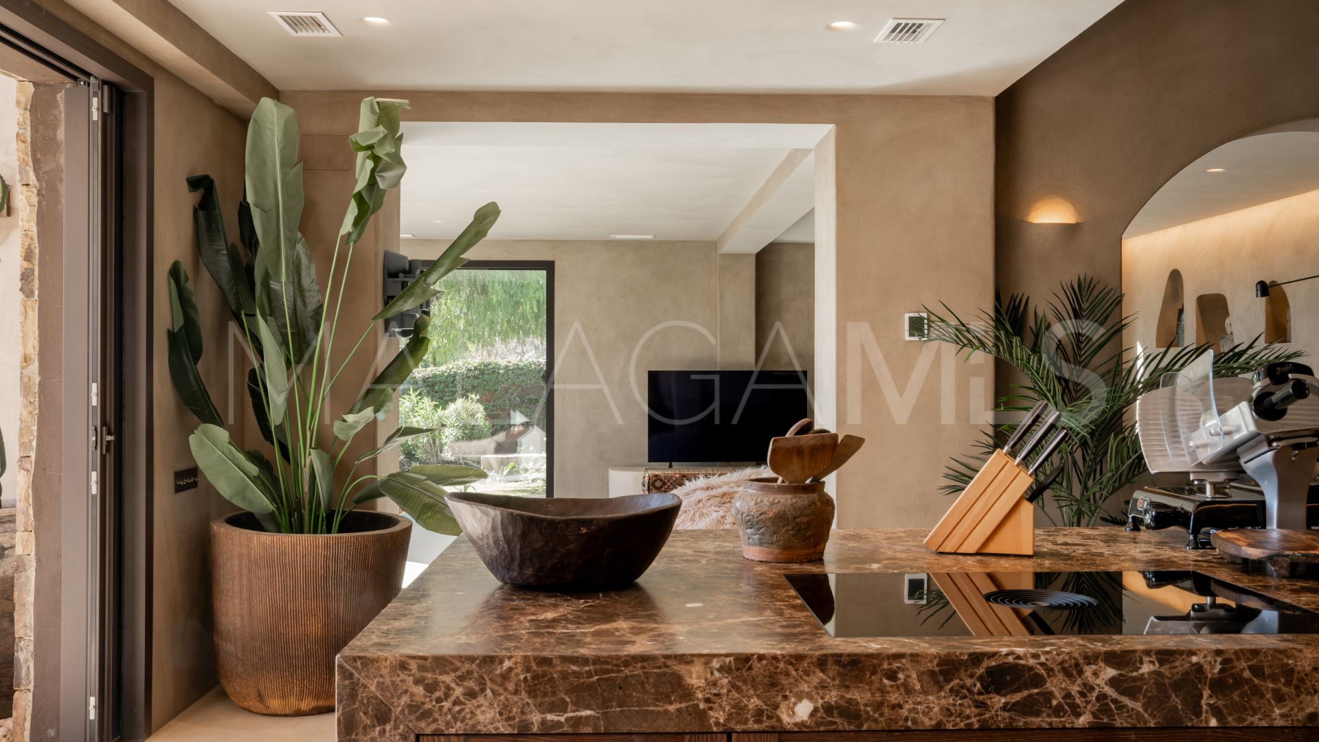 Villa for sale in Selwo