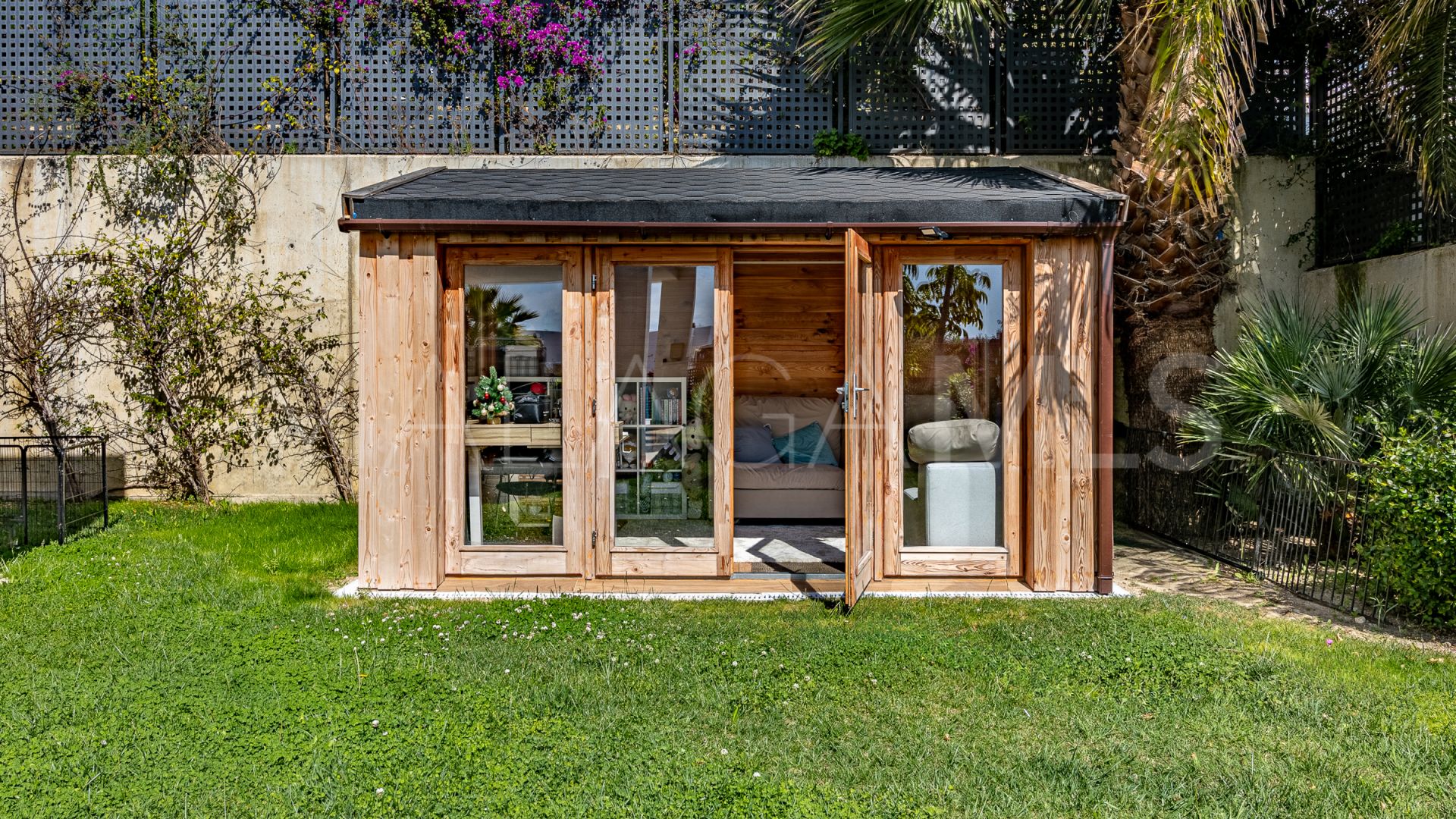 Villa for sale in Rio Real