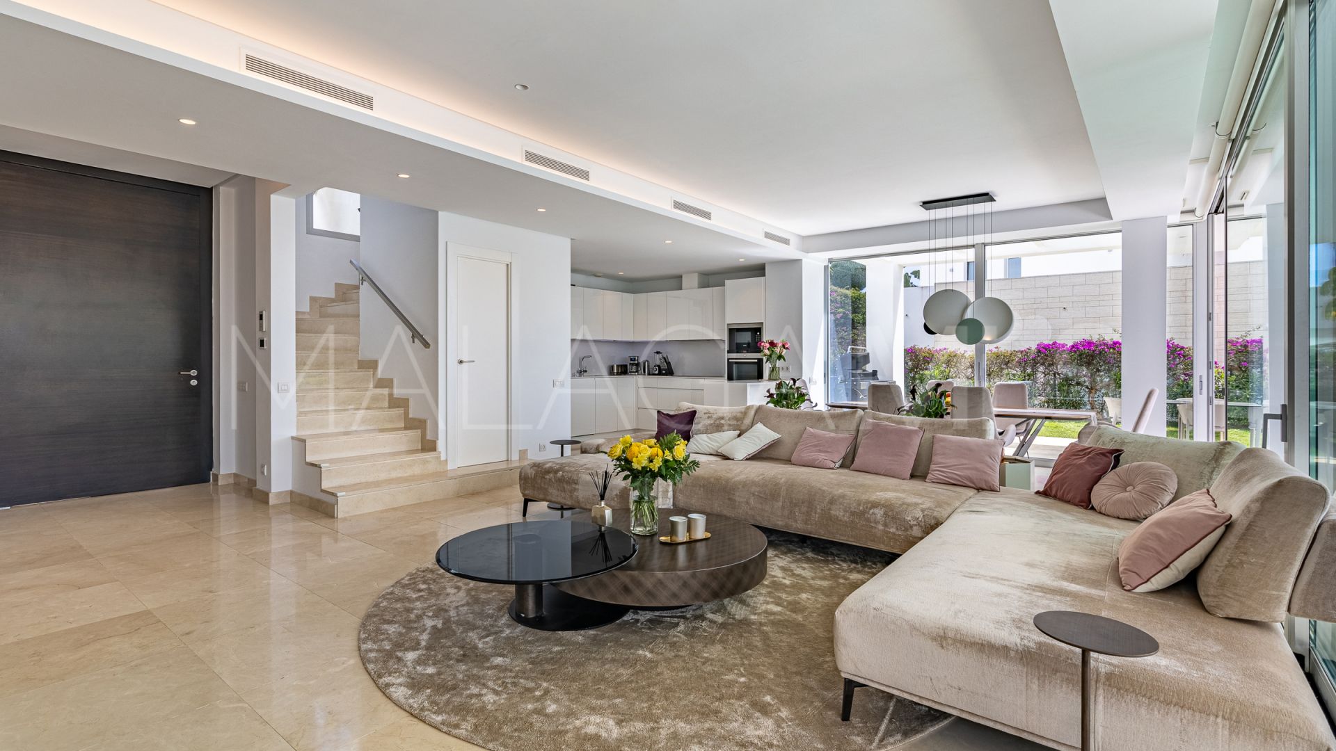 Villa for sale in Rio Real