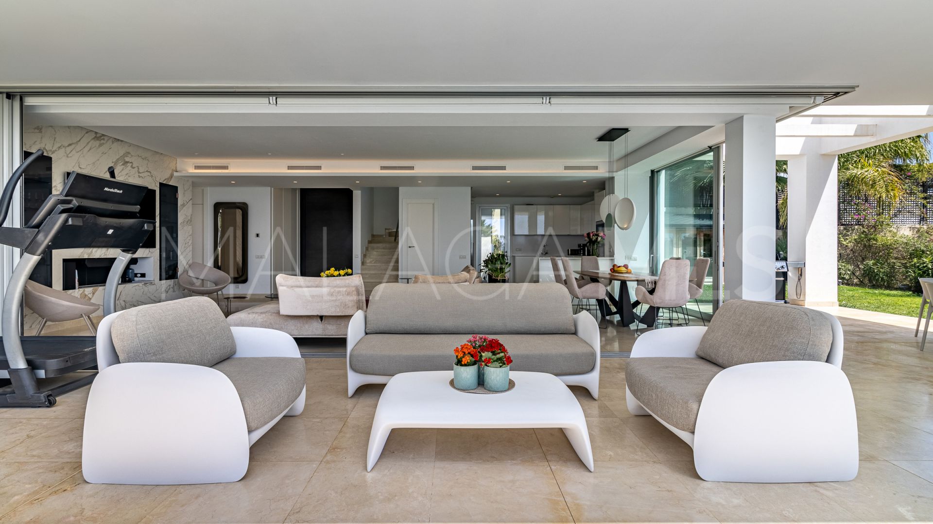 Villa for sale in Rio Real