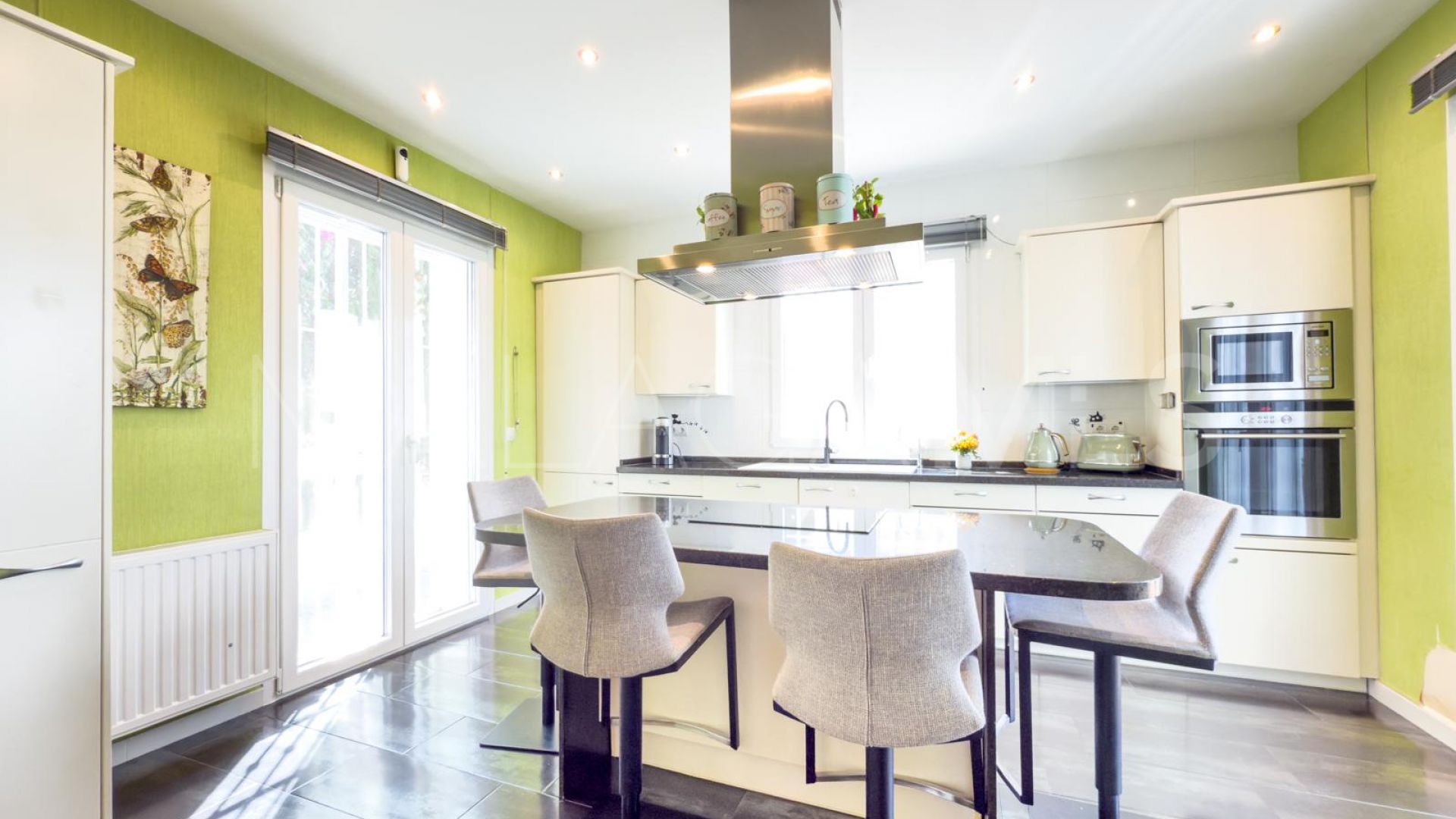 Villa for sale in Carretera de Istan