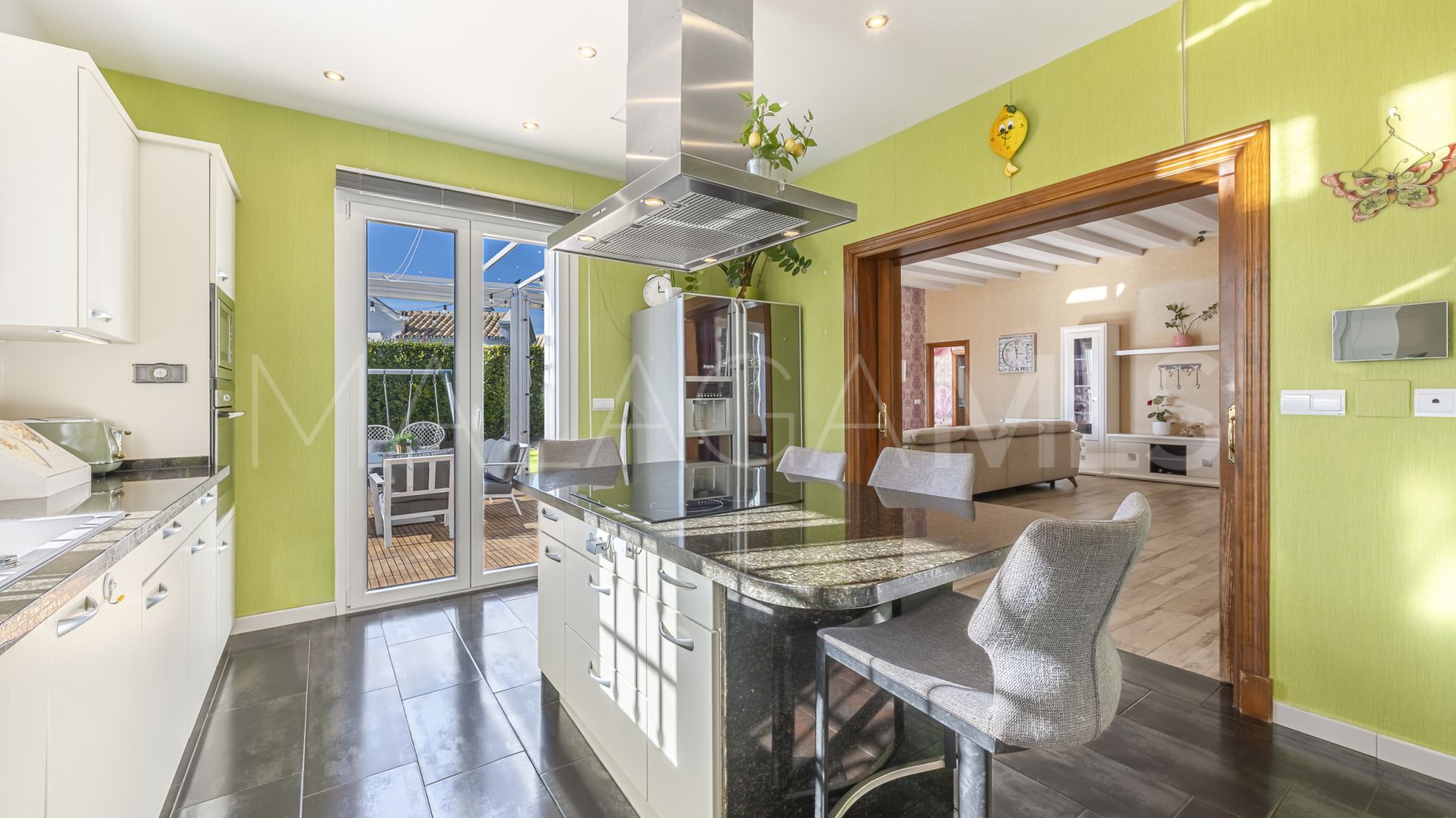 Villa for sale in Carretera de Istan