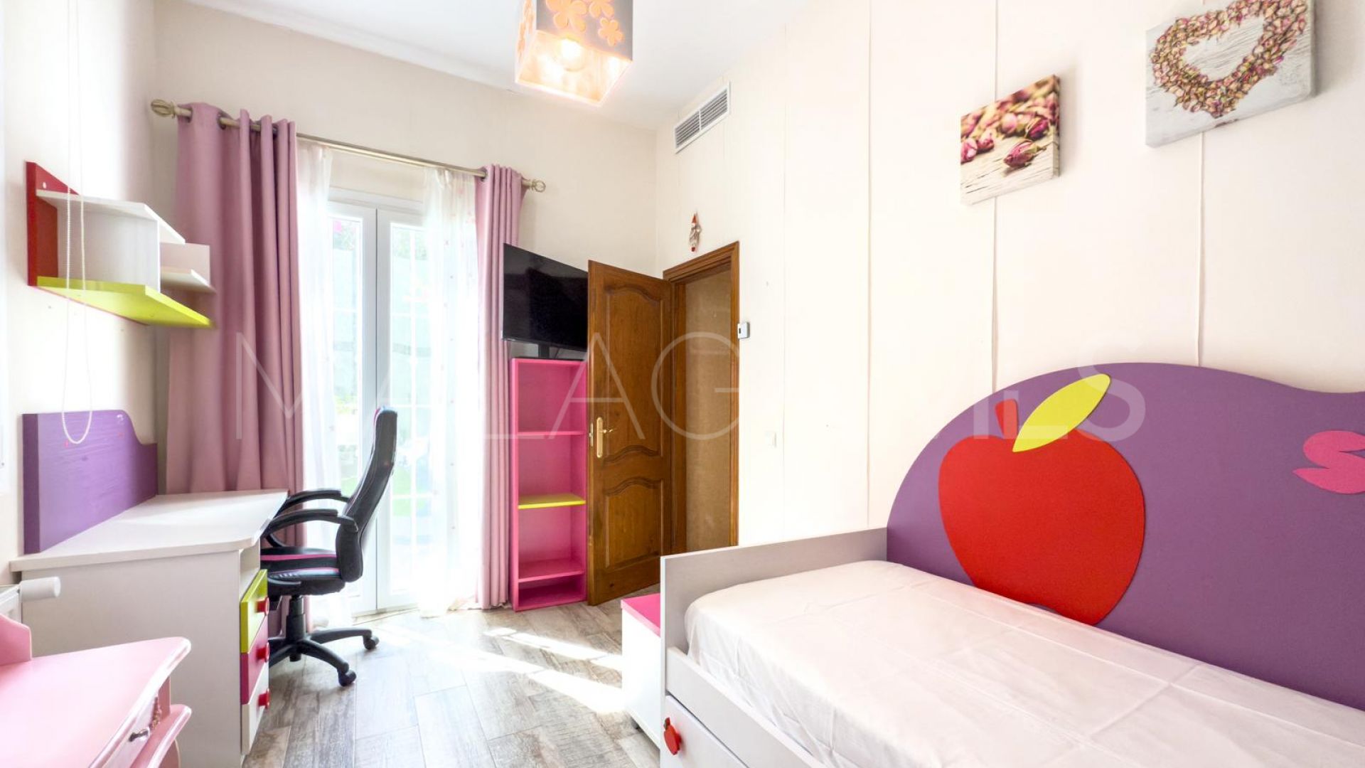 Villa for sale in Carretera de Istan