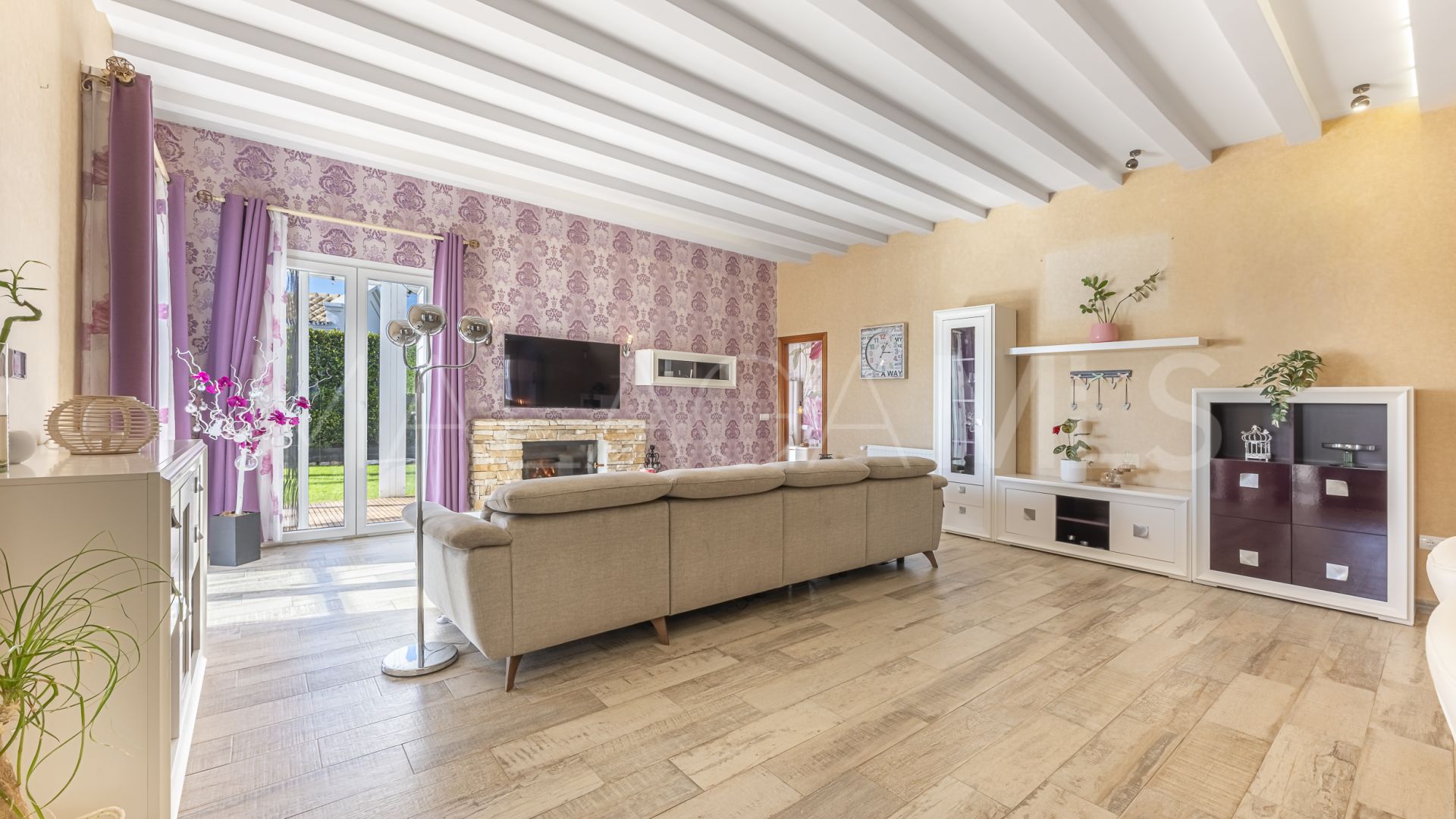 Villa for sale in Carretera de Istan