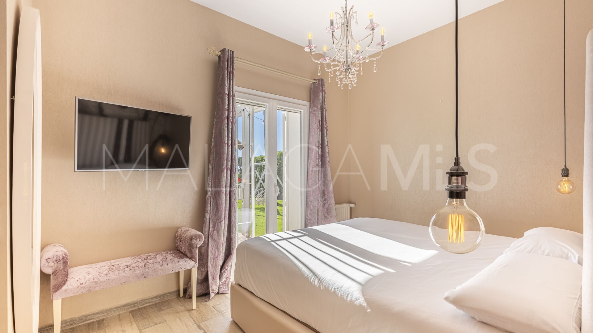 Villa for sale in Carretera de Istan