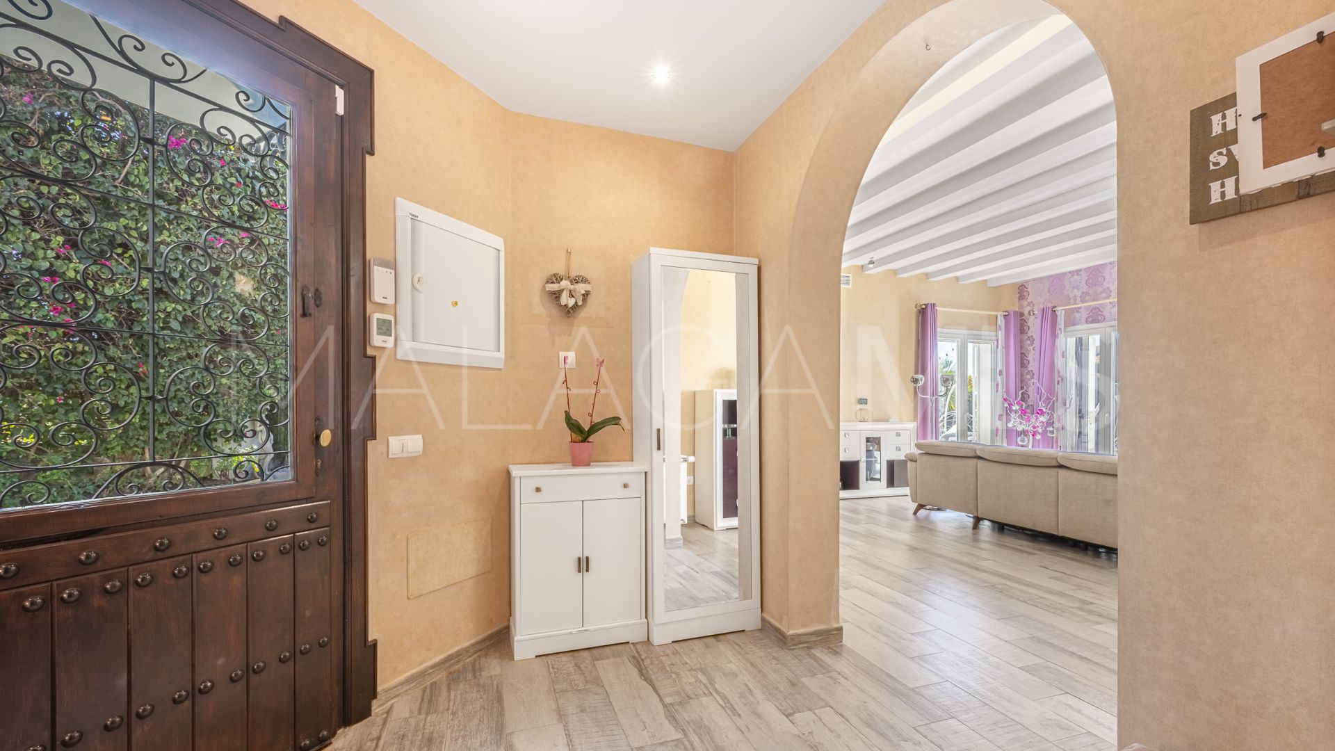 Villa for sale in Carretera de Istan