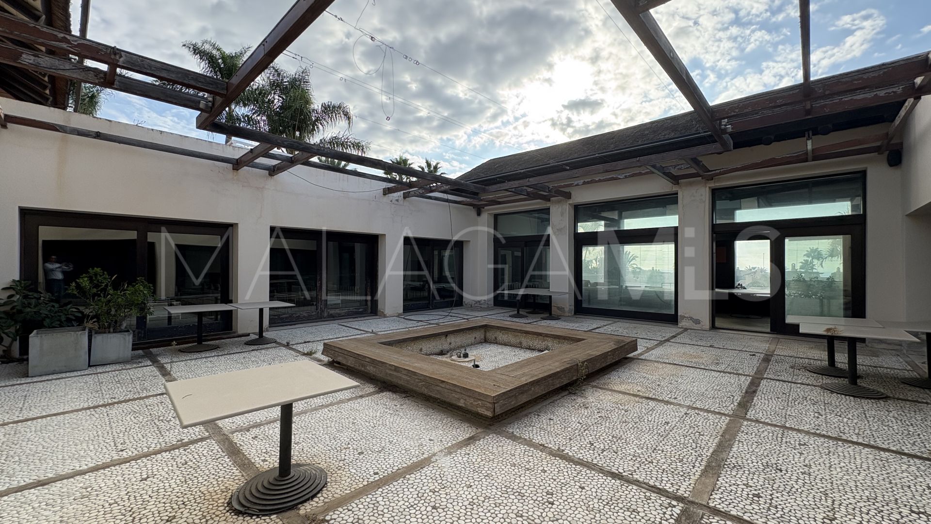 Restaurant for sale in Mansion Club